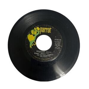Bobby Boris Pickett Monster Mash & Monster Mash Party 7 inch 45 RPM vinyl